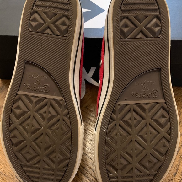 Converse Youth - Picture 2 of 3